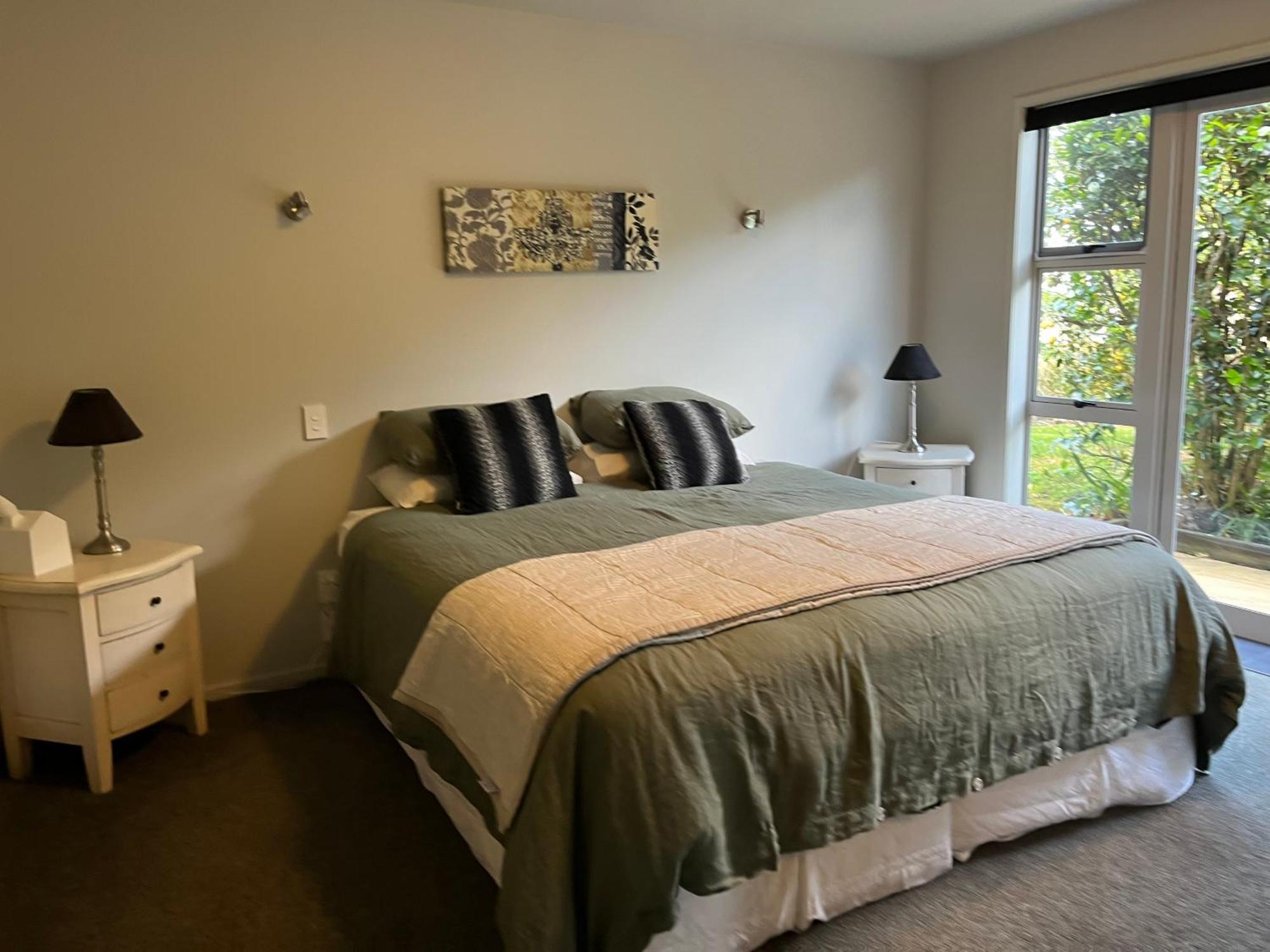 Lavender Hill Bed & Breakfast Riverhead Ngoại thất bức ảnh