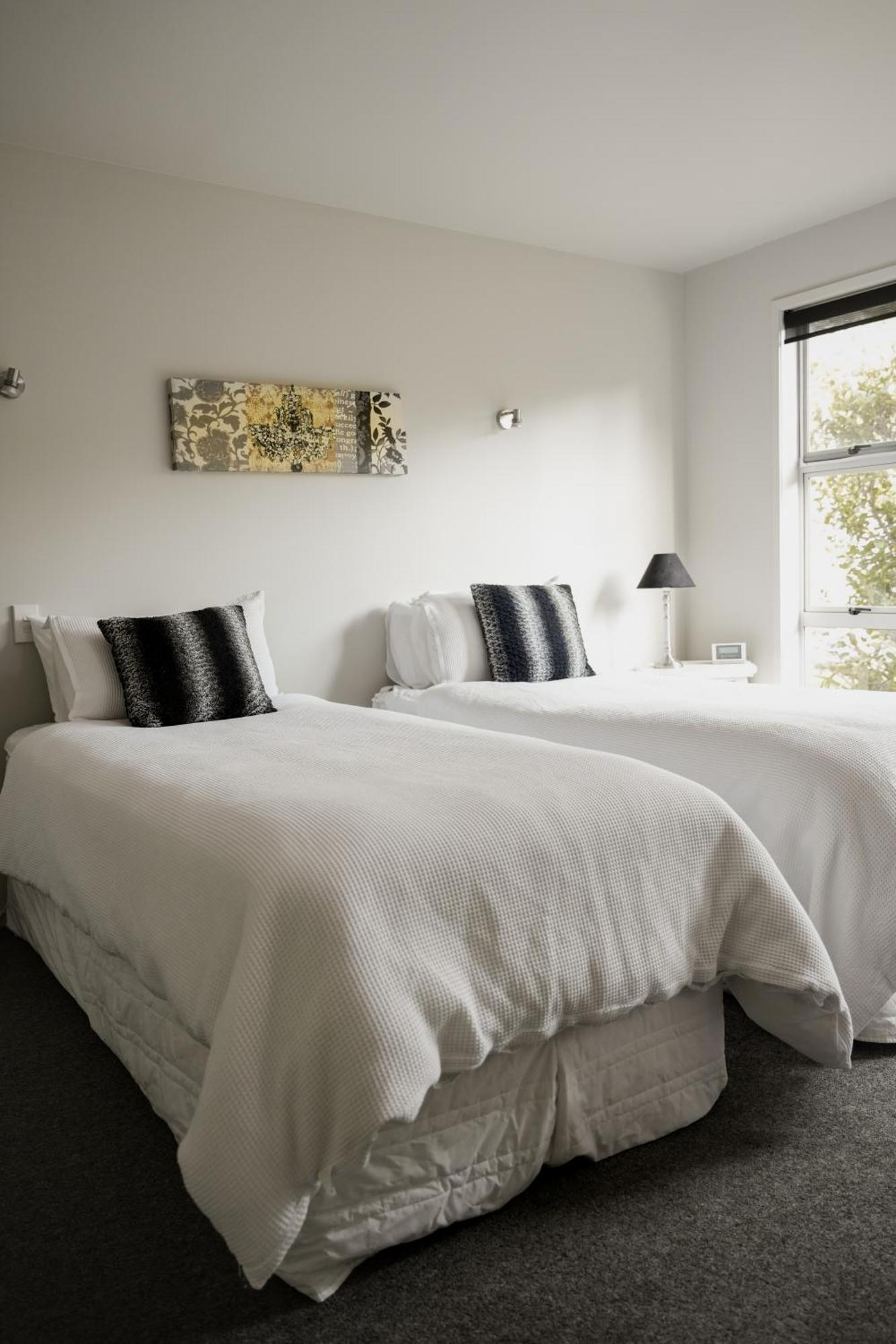 Lavender Hill Bed & Breakfast Riverhead Ngoại thất bức ảnh